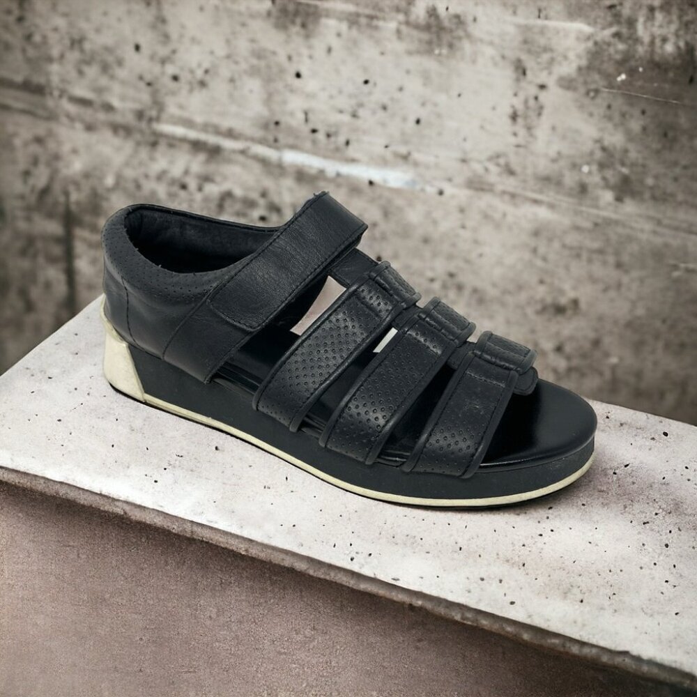 ** Wittner Cario Black Perforated Leather Gladiator Sneaker Sandals Size 38